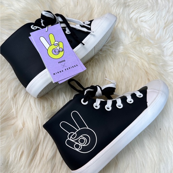 PEACE REIMA & MINNA PARIKKA SNEAKERS kids size 36 NWT - Picture 11 of 13